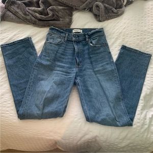 Abercrombie High Rise 90s Straight Jeans